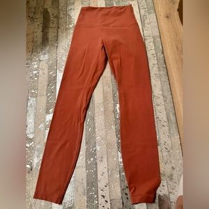 Lululemon align leggings 25” size 2 super cute!